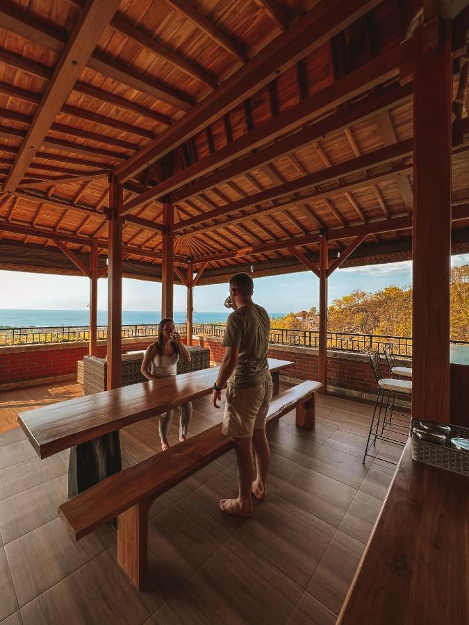 Villa Bukit Sing Sing 新加拉惹 外观 照片