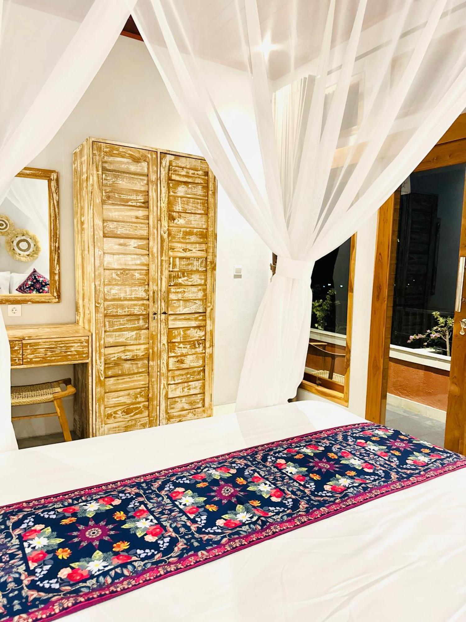 Villa Bukit Sing Sing 新加拉惹 外观 照片